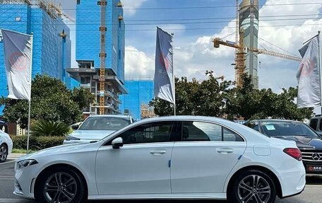 Mercedes-Benz A-Класс, 2022 год, 2 115 000 рублей, 2 фотография
