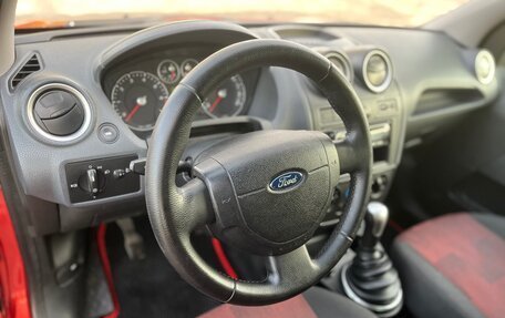 Ford Fiesta, 2006 год, 305 000 рублей, 10 фотография