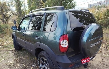 Chevrolet Niva I рестайлинг, 2019 год, 1 050 000 рублей, 5 фотография