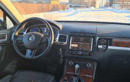 Volkswagen Touareg III, 2012 год, 1 890 000 рублей, 4 фотография