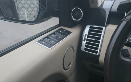 Land Rover Range Rover IV рестайлинг, 2016 год, 3 500 000 рублей, 15 фотография