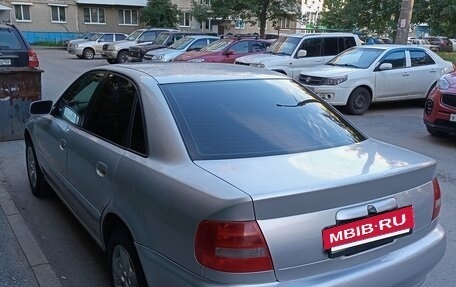 Audi A4, 2000 год, 600 000 рублей, 14 фотография