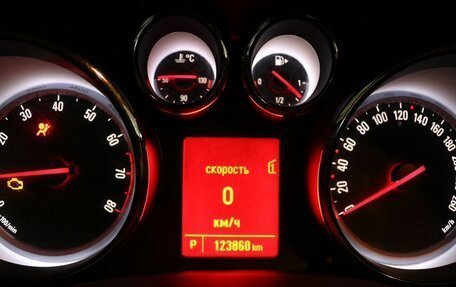 Opel Astra J, 2013 год, 690 000 рублей, 7 фотография