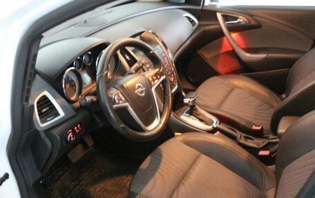 Opel Astra J, 2013 год, 690 000 рублей, 14 фотография