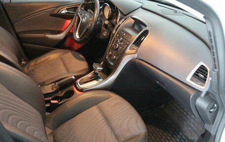 Opel Astra J, 2013 год, 690 000 рублей, 16 фотография