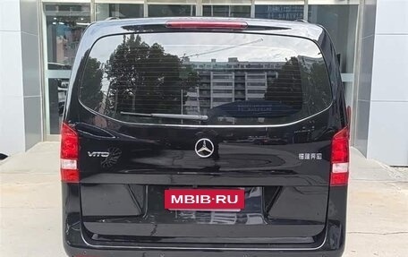 Mercedes-Benz Vito, 2021 год, 6 028 000 рублей, 4 фотография