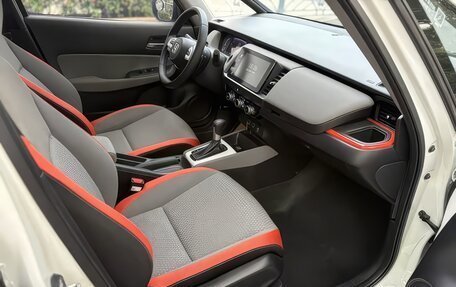 Honda Fit, 2022 год, 1 440 000 рублей, 9 фотография