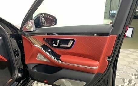 Mercedes-Benz S-Класс, 2024 год, 27 861 500 рублей, 18 фотография