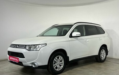 Mitsubishi Outlander III рестайлинг 3, 2013 год, 1 350 000 рублей, 1 фотография