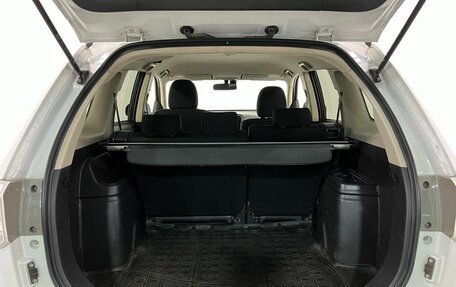 Mitsubishi Outlander III рестайлинг 3, 2013 год, 1 350 000 рублей, 20 фотография