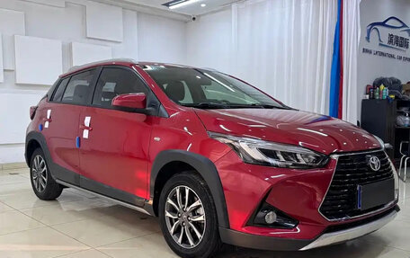 Toyota Yaris XP150 рестайлинг, 2022 год, 915 000 рублей, 3 фотография