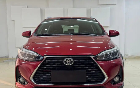 Toyota Yaris XP150 рестайлинг, 2022 год, 915 000 рублей, 2 фотография