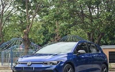 Volkswagen Golf VIII, 2022 год, 2 000 000 рублей, 1 фотография