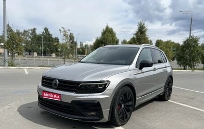 Volkswagen Tiguan II, 2018 год, 2 690 000 рублей, 1 фотография