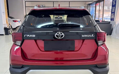 Toyota Yaris XP150 рестайлинг, 2022 год, 915 000 рублей, 5 фотография