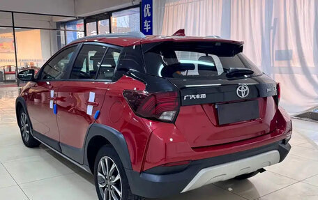 Toyota Yaris XP150 рестайлинг, 2022 год, 915 000 рублей, 4 фотография