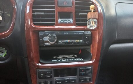 Hyundai Sonata IV рестайлинг, 2004 год, 500 000 рублей, 6 фотография