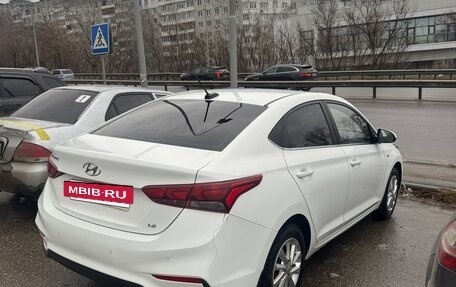 Hyundai Solaris II рестайлинг, 2018 год, 1 500 000 рублей, 3 фотография
