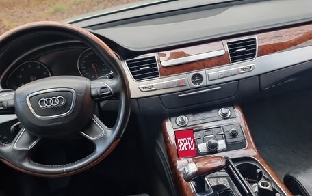 Audi A8, 2011 год, 1 050 000 рублей, 8 фотография