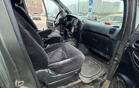 Hyundai Starex I рестайлинг, 2003 год, 650 000 рублей, 14 фотография