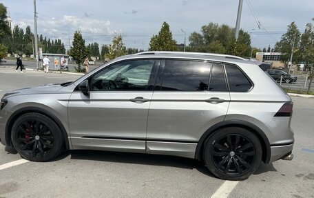 Volkswagen Tiguan II, 2018 год, 2 690 000 рублей, 5 фотография