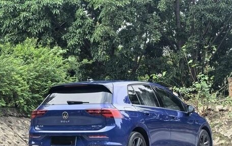 Volkswagen Golf VIII, 2022 год, 2 000 000 рублей, 6 фотография