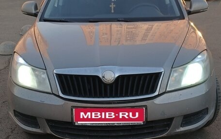 Skoda Octavia, 2010 год, 760 000 рублей, 2 фотография