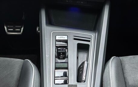 Volkswagen Golf VIII, 2022 год, 2 000 000 рублей, 18 фотография