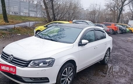 Volkswagen Passat B7, 2011 год, 899 000 рублей, 3 фотография