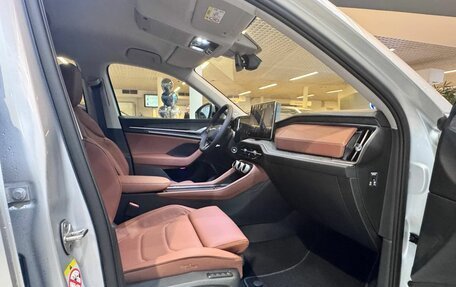 Skoda Kodiaq, 2025 год, 6 350 000 рублей, 22 фотография