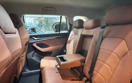 Skoda Kodiaq, 2025 год, 6 350 000 рублей, 23 фотография