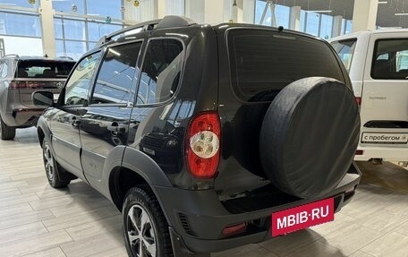 Chevrolet Niva I рестайлинг, 2019 год, 816 000 рублей, 4 фотография