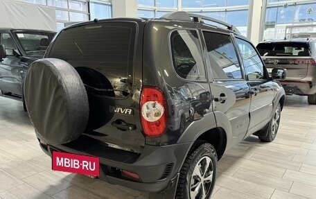 Chevrolet Niva I рестайлинг, 2019 год, 816 000 рублей, 2 фотография