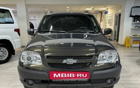 Chevrolet Niva I рестайлинг, 2019 год, 816 000 рублей, 5 фотография