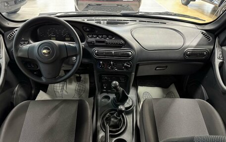 Chevrolet Niva I рестайлинг, 2019 год, 816 000 рублей, 14 фотография