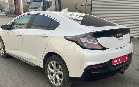 Chevrolet Volt II, 2017 год, 1 800 000 рублей, 1 фотография
