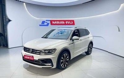 Volkswagen Tiguan II, 2021 год, 3 471 000 рублей, 1 фотография