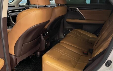Lexus RX IV рестайлинг, 2017 год, 4 380 000 рублей, 12 фотография