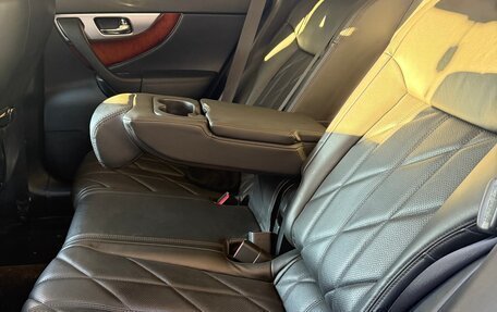 Infiniti FX II, 2008 год, 2 270 000 рублей, 13 фотография