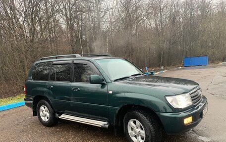 Toyota Land Cruiser 100 рестайлинг 2, 2000 год, 1 580 000 рублей, 14 фотография