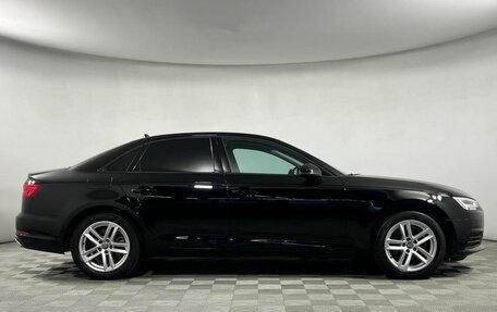 Audi A4, 2019 год, 2 399 000 рублей, 4 фотография