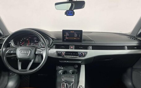 Audi A4, 2019 год, 2 399 000 рублей, 15 фотография