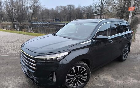 CheryExeed VX, 2022 год, 2 799 999 рублей, 8 фотография