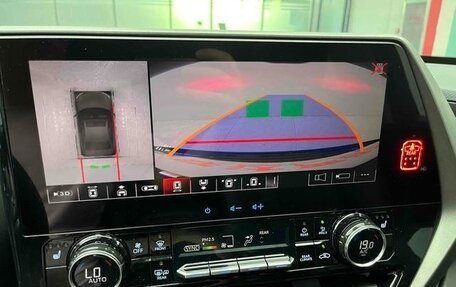 Toyota Highlander, 2024 год, 4 715 000 рублей, 16 фотография