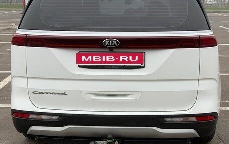 KIA Carnival, 2020 год, 3 580 000 рублей, 6 фотография