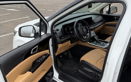 KIA Carnival, 2020 год, 3 580 000 рублей, 24 фотография