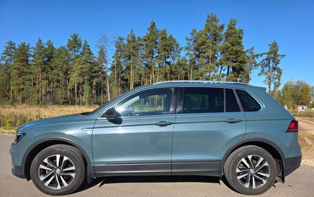 Volkswagen Tiguan II, 2019 год, 2 240 000 рублей, 3 фотография