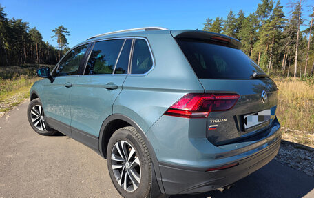 Volkswagen Tiguan II, 2019 год, 2 240 000 рублей, 4 фотография