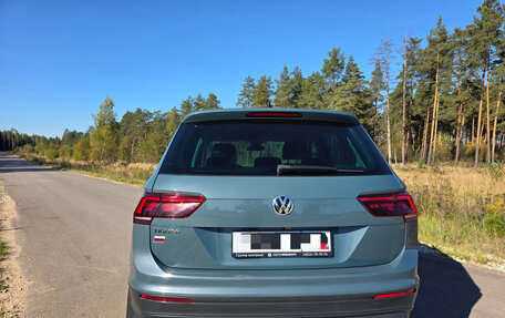 Volkswagen Tiguan II, 2019 год, 2 240 000 рублей, 5 фотография