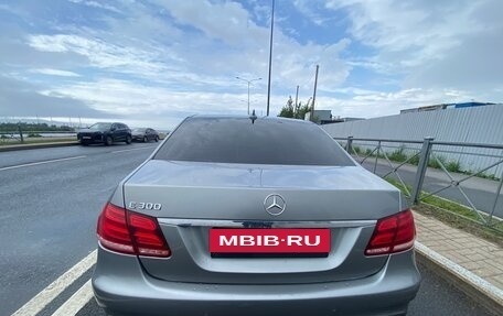 Mercedes-Benz E-Класс, 2013 год, 1 505 555 рублей, 28 фотография